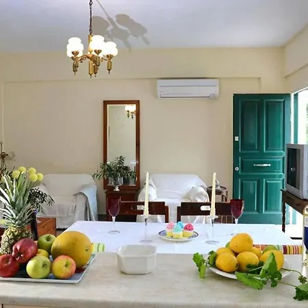 Villa Praxithea Lákka