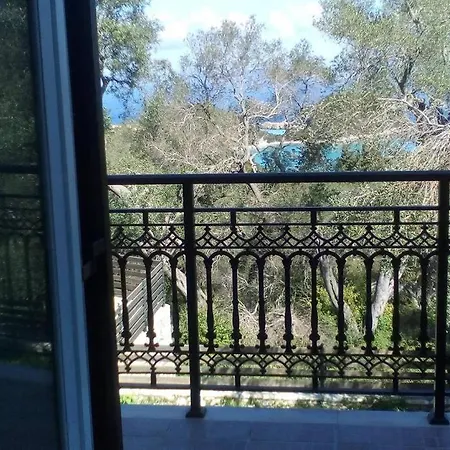 Villa Praxithea *