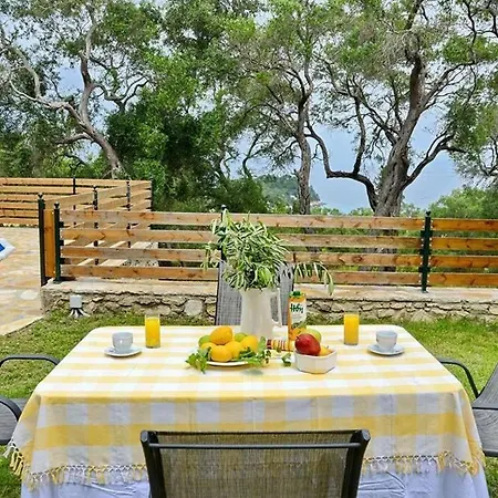 Villa Praxithea *
